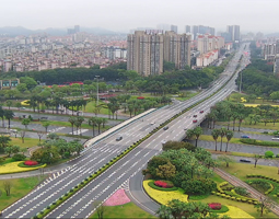 開寧4K高清慢直播球機(jī)：透視東莞南城三元路立交，暢享智慧交通