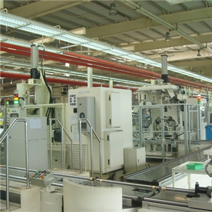 �l(f��)�͙C�b�侀 Engine Assembly Line